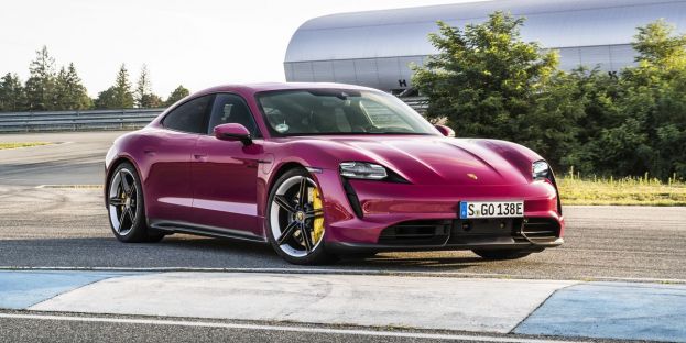 Plasmará su arte en el Porsche Taycan 2022