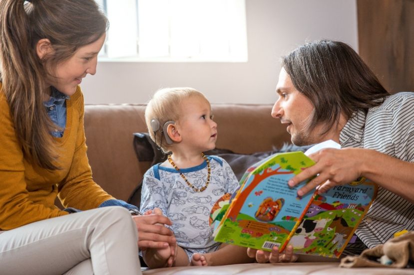 Advierten de sordera a temprana edad